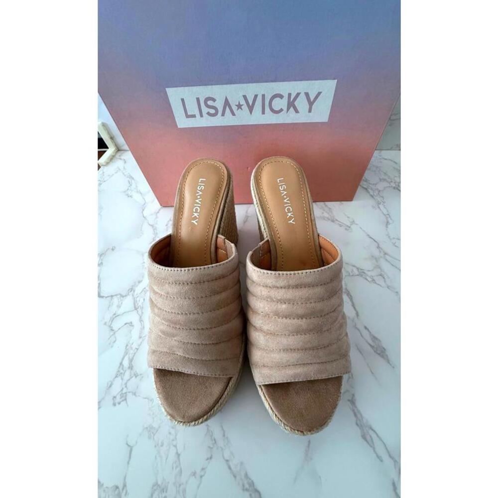 Lisa Vicky Beige Suede Wedge Sandals